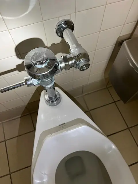 Fixture installation and repair for Garbage Disposal in Legacy of Leesburg